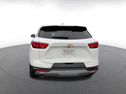 Used 2025 Chevrolet Blazer LT image 12