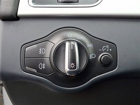 Used 2012 Audi A4 2.0T Premium Plus image 24