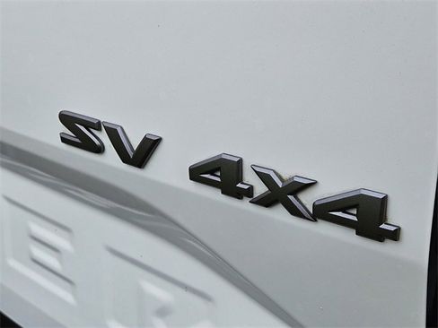 Used 2023 Nissan Frontier SV w/ Technology Package image 14