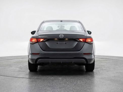Used 2025 Nissan Sentra SV image 7
