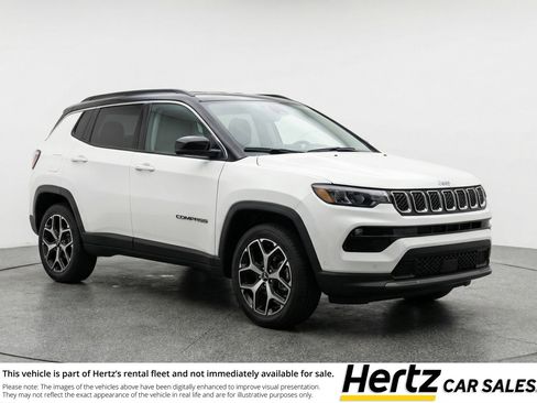 Used 2025 Jeep Compass Limited image 1
