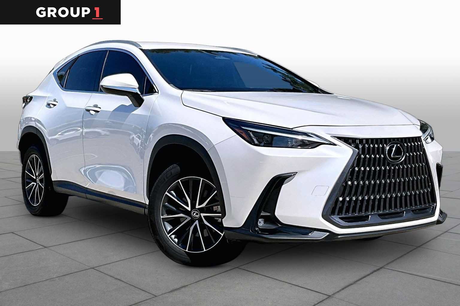 Used 2024 Lexus NX 250 FWD w/ Towing Package (2000 Lbs) image 3