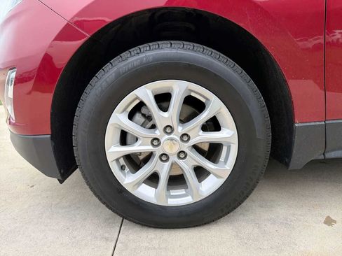 Used 2020 Chevrolet Equinox LT AWD/4WD image 10