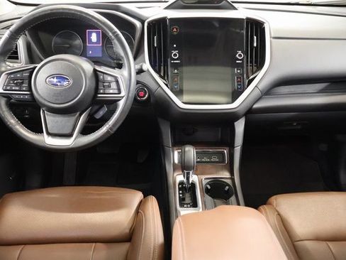 Certified 2023 Subaru Ascent Touring AWD/4WD image 16