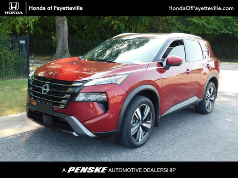 Used 2024 Nissan Rogue SL w/ SL Premium Package AWD/4WD image 1