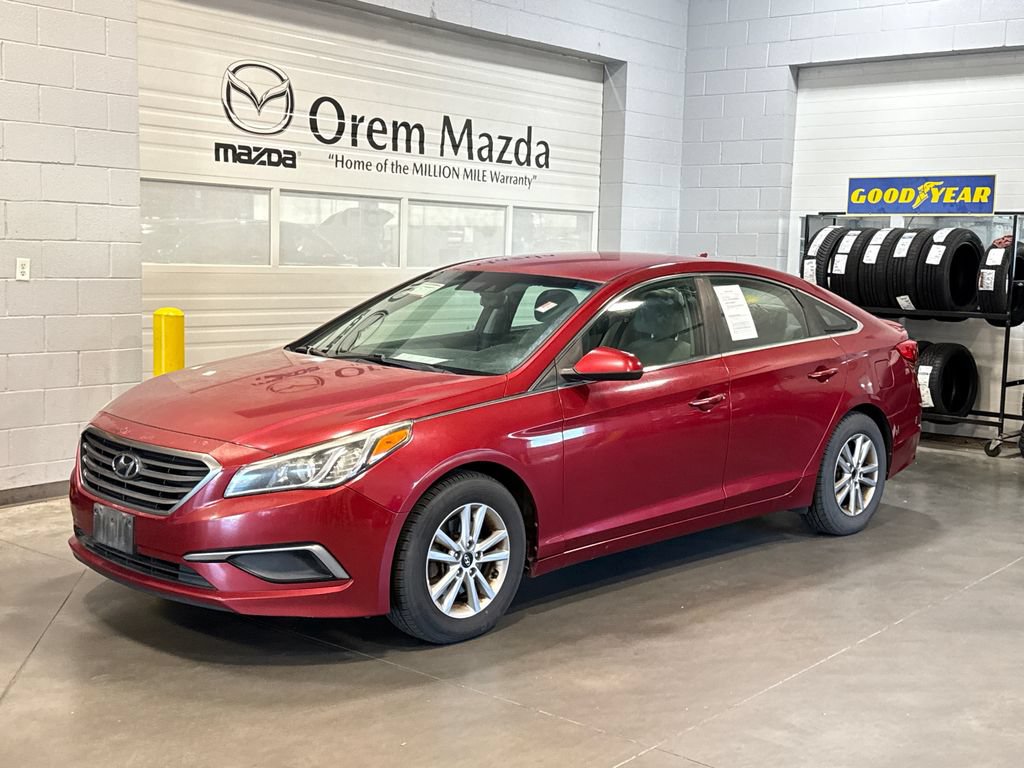 Used 2016 Hyundai Sonata SE FWD image 1