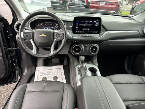 Certified 2024 Chevrolet Blazer LT w/ Sound & Technology Package image 12