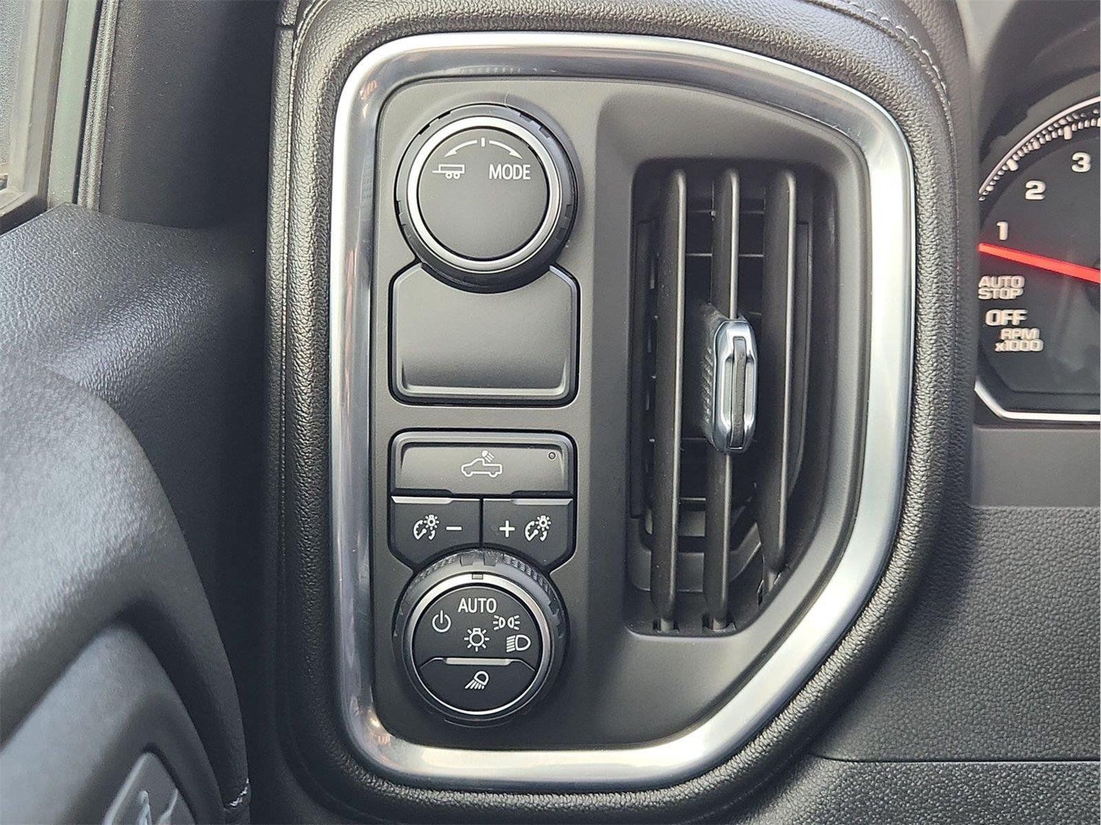 Certified 2022 Chevrolet Silverado 1500 LT w/ Texas Edition Plus RWD image 17