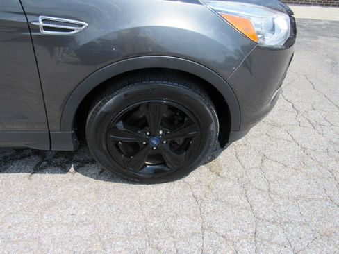 Used 2016 Ford Escape SE AWD/4WD image 38