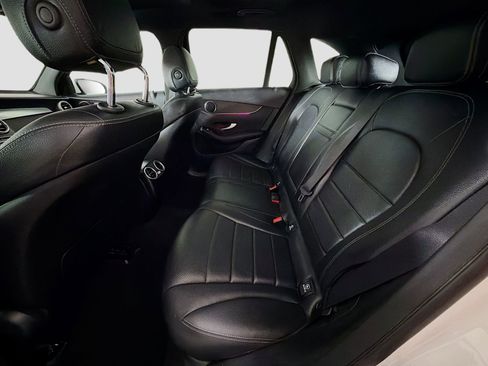 Used 2022 Mercedes-Benz GLC 300 4MATIC image 25