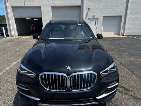Used 2021 BMW X5 xDrive40i w/ Premium Package AWD/4WD image 6