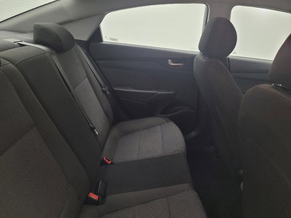 Used 2018 Hyundai Accent SE FWD image 19