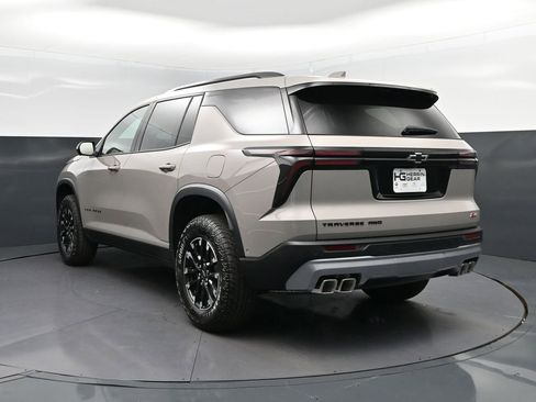 New 2026 Chevrolet Traverse Z71 w/ Enhanced Driving Package AWD/4WD image 5