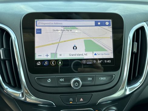 Used 2022 Chevrolet Equinox LT AWD/4WD image 14