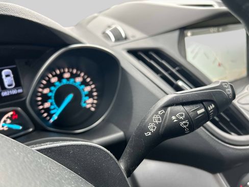 Used 2016 Ford Escape SE w/ SE Leather Comfort Package image 27