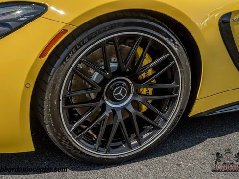 Used 2025 Mercedes-Benz AMG GT 63 image 24