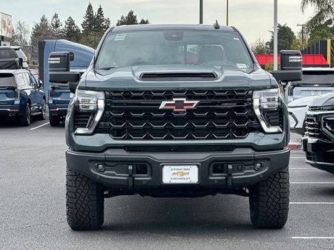 New 2026 Chevrolet Silverado 2500 ZR2 w/ ZR2 Bison Edition image 9