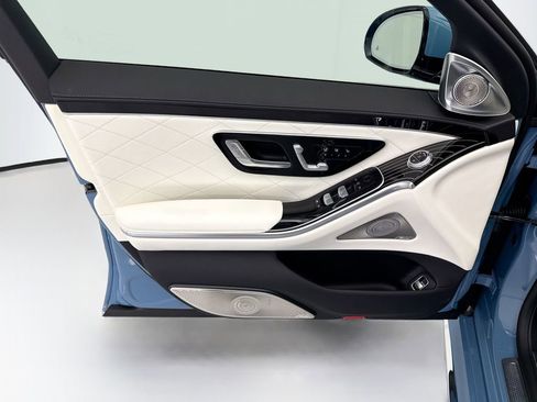 New 2026 Mercedes-Benz S 580 4MATIC Sedan image 23