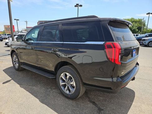 New 2027 Ford Expedition Active RWD image 8