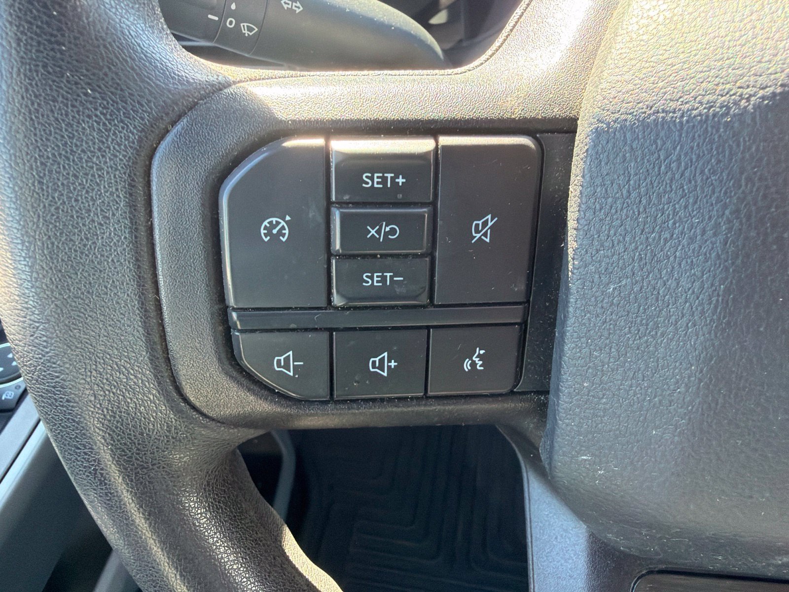 Used 2024 Ford F250 XLT AWD/4WD image 26