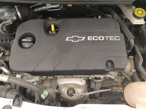 Used 2020 Chevrolet Spark LT FWD image 30
