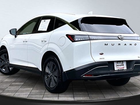 Used 2025 Nissan Murano SL AWD/4WD image 3