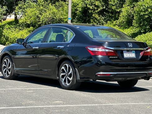 Used 2016 Honda Accord EX-L image 3