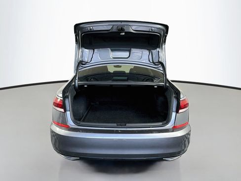 Used 2022 Volkswagen Passat 2.0T R-Line FWD image 27