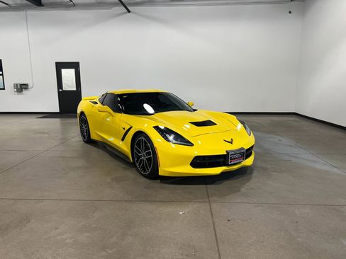 Used 2016 Chevrolet Corvette Stingray Coupe w/ 2LT Preferred Equipment Group image 1