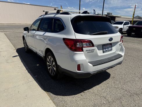 Used 2017 Subaru Outback 3.6R Touring w/ Popular Package #5A image 4