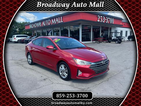 Used 2020 Hyundai Elantra SEL FWD image 1