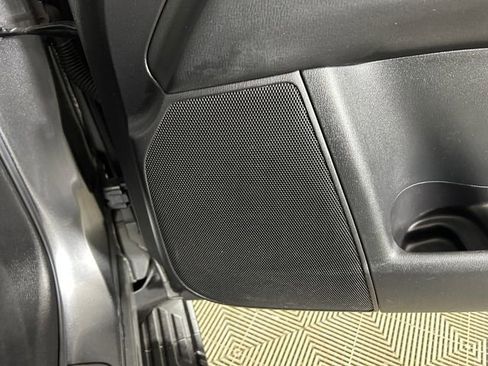 Used 2019 Nissan Armada Platinum w/ Captain's Chairs Package image 30