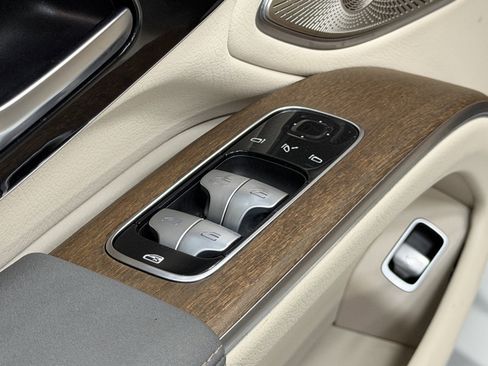 Used 2023 Mercedes-Benz EQS 450+ Sedan image 23