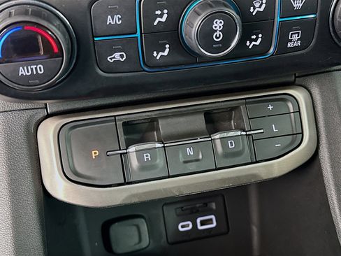 Used 2021 GMC Acadia Denali w/ Denali Technology Package image 20