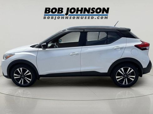 Used 2018 Nissan Kicks SV FWD image 6