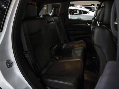 Used 2018 Jeep Grand Cherokee Altitude AWD/4WD image 33