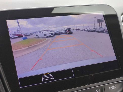 Used 2024 Chevrolet Malibu LT image 15