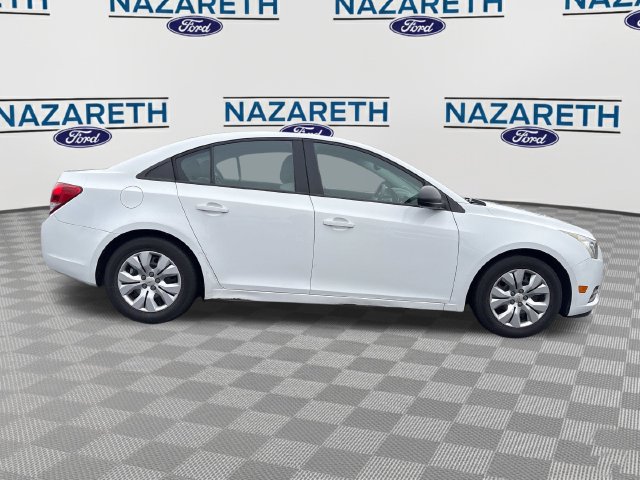 Used 2014 Chevrolet Cruze LS FWD image 8