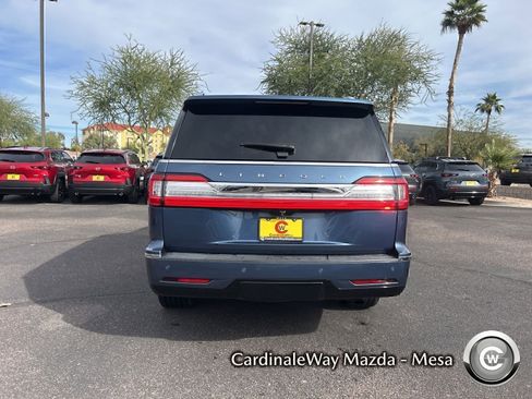 Used 2019 Lincoln Navigator Reserve image 6