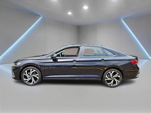 Certified 2025 Volkswagen Jetta SEL FWD image 4