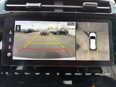 Used 2024 Hyundai Tucson Limited image 30