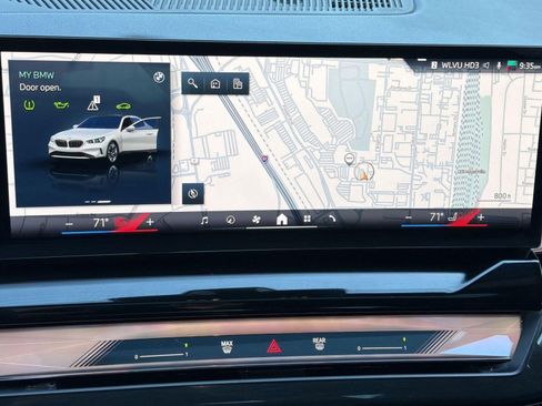 Certified 2025 BMW 540i xDrive AWD/4WD image 21