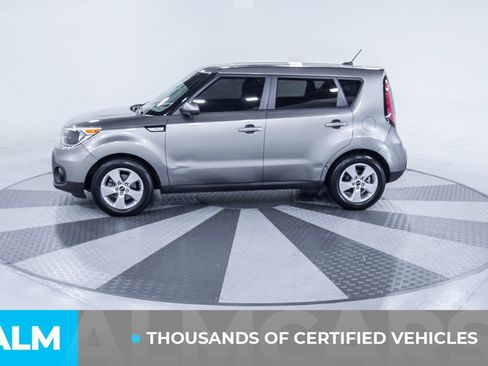 Used 2018 Kia Soul FWD image 4