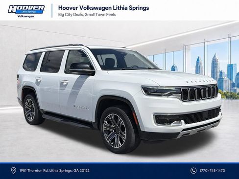 Used 2024 Jeep Wagoneer Series II w/ Flexible Seating Group RWD image 30