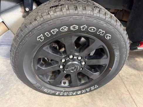 Certified 2024 RAM 2500 Big Horn w/ Night Edition AWD/4WD image 21