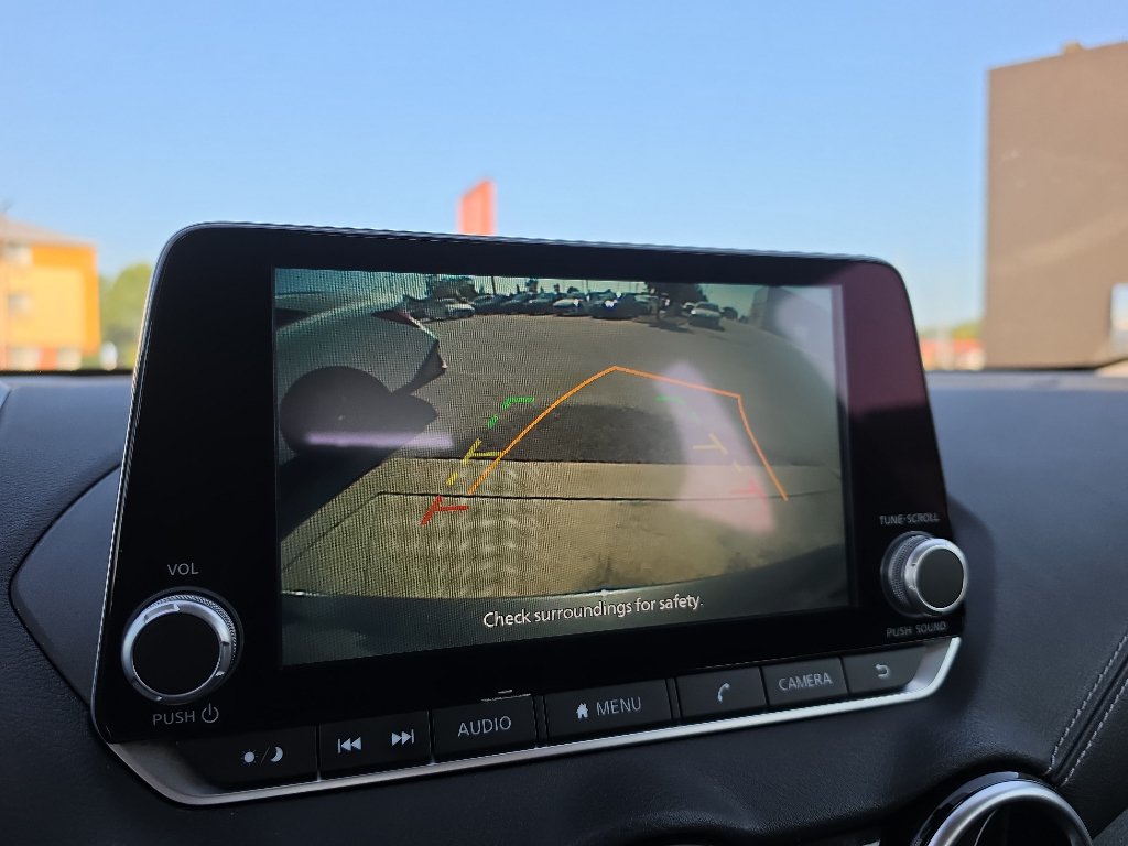 Used 2024 Nissan Sentra SV FWD image 24