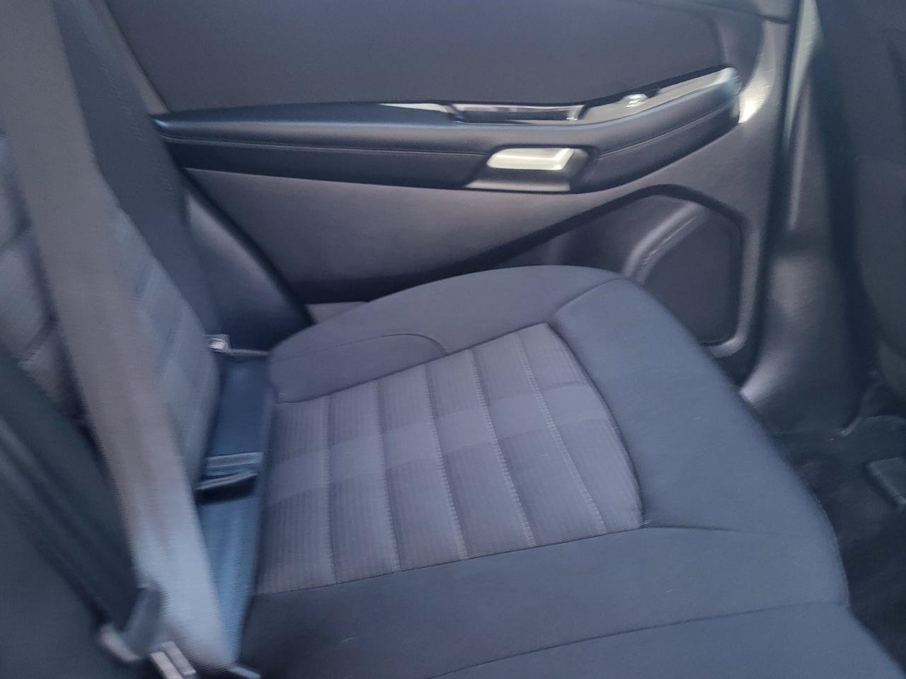 Used 2017 Ford Edge SEL AWD/4WD image 8