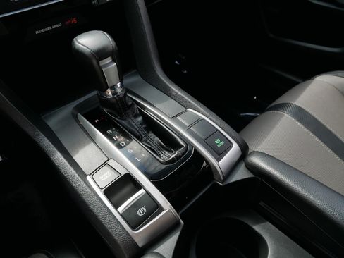 Used 2016 Honda Civic EX-L image 24
