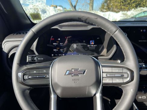 Certified 2025 Chevrolet Colorado Trail Boss w/ Midnight Edition image 24