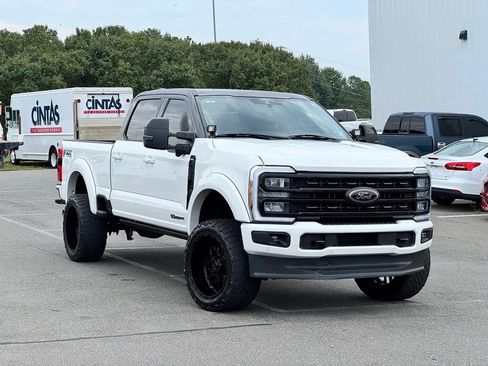 Used 2024 Ford F250 Lariat w/ Lariat Ultimate Package AWD/4WD image 1